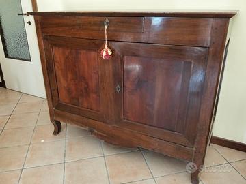 credenza in legno 