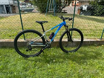 Bicicletta mountain bike cannondale TRAIL SL 4
