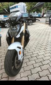 BMW s 1000 r