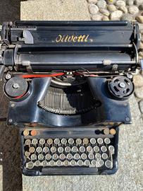 Olivetti macchina da scrivere