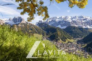 Trilocale con terrazza in Val Gardena