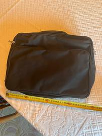 Valigetta a Tracolla Nomads in Nylon