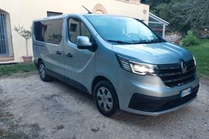 TRAFIC   8 POSTI