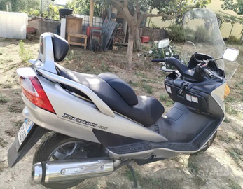 Suzuki Burgman 400