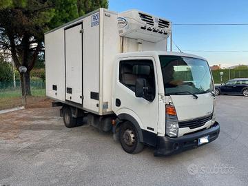 NISSAN Cabstar 35.13 FURGONE ISOTERMICO CON GRU