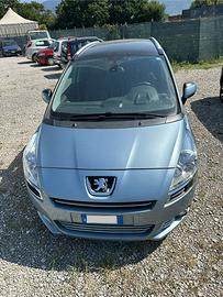 PEUGEOT 5008 2.0 HDI 163cv AUTO