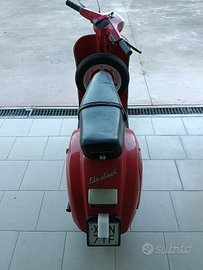 Vespa 50 elestart