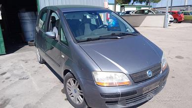RICAMBI USATI AUTO FIAT Idea 1° Serie 843A1000 Be