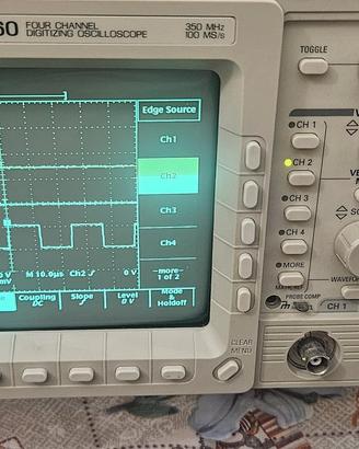Tektronix TDS460 oscilloscopio
