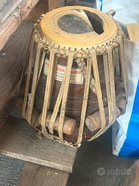 Tabla Coppia di tamburi artigianali dayan e bayan