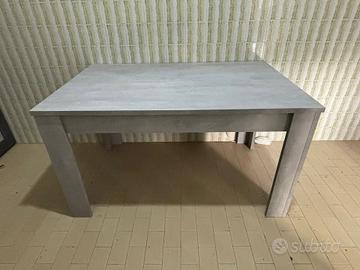 🪑 Tavolo “Cervo” effetto cemento – 60€ (Pistoia c