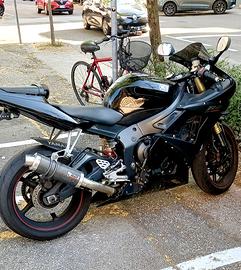 Yamaha YZF R6 - 2005