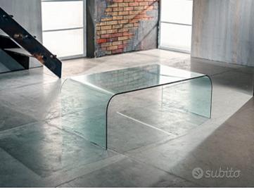 Tavolino in vetro curvo design Made in Italy