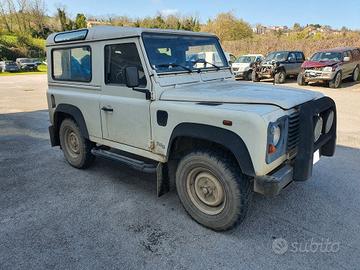 Land Rover Defender 90 2.5 Td5