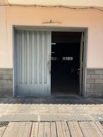 Posti motocicli garage