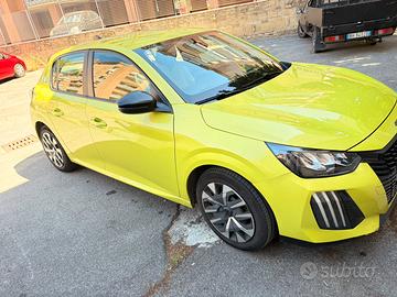 Peugeot 208 style 0.1.25 in garanzia prezzo  da tt