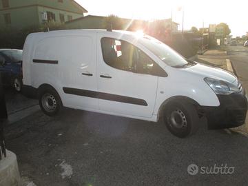 Citroen Berlingo BlueHDi 100 Van 3 posti Club L1