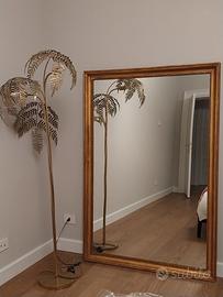 Lampada da terra dorata