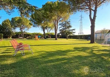 Casale per gruppo famiglie con bambini