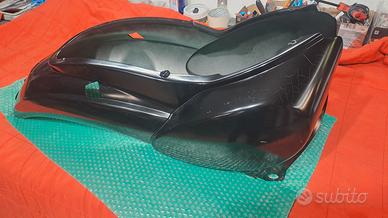carena codone posteriore aprilia scarabeo