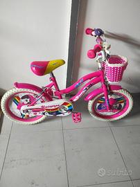 Bicicletta bambina. 