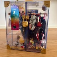 Armadio bambole Rainbow High completo di vestiti