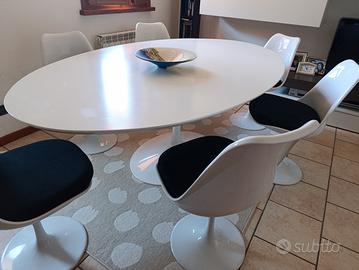 Tavolo design Tulip ovale 