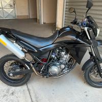 Xt660x