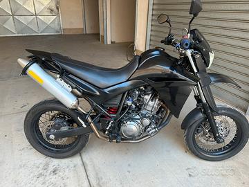 Xt660x