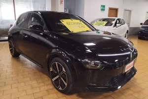 LANCIA Ypsilon 1.2 Hybrid e-DCT LX 17" C/GRIMALD