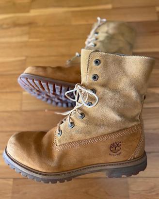 Timberland Waterproof EU39/ UK6/ US 8M
