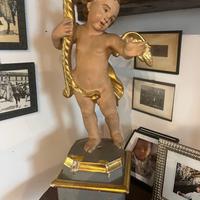 PUTTO LIGNEO DORATO E POLICROMO