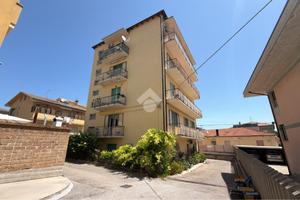 3 LOCALI A PESCARA