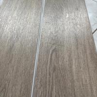 Pavimento laminato nuovo