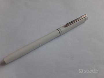 Penna stilografica Papermate Monogram