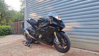 BMW S1000RR 
