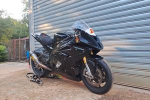 BMW S1000RR 