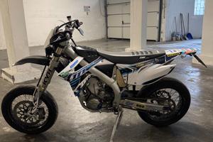 Moto TM racing 530