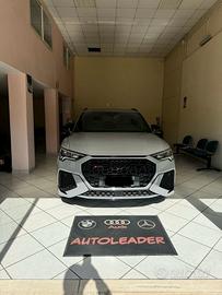 Audi Q3 RS quattro S tronic