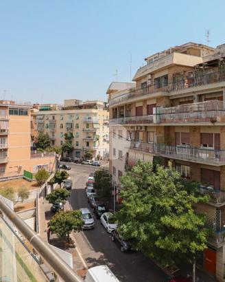 2 LOCALI A ROMA