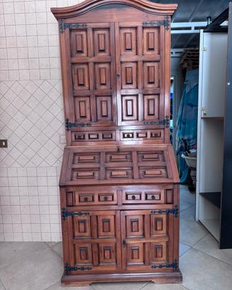 Mobile a Ribalta in Legno Massiccio