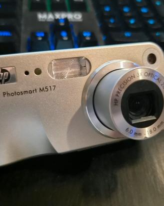 HP Photosmart M517 - Fotocamera Digitale Vintage