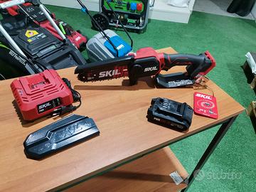Pruner Skil Batt 2.5 Ah + caricabatteria