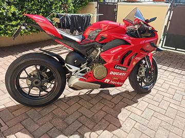 Ducati Panigale V4 s