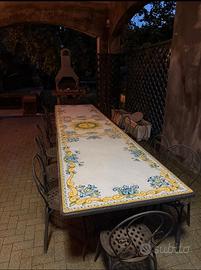 Tavoli in pietra lavica dipinti a mano + sedie