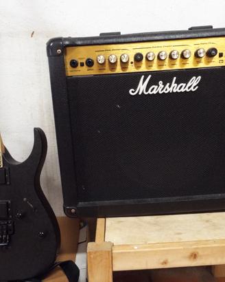 chitarra elettrica con amplificatore con custodia