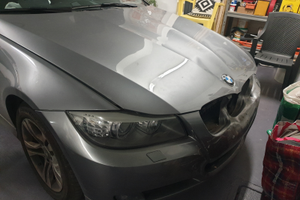 Bmw 318D Touring Futura 11/09 INCIDENTATA