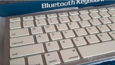TASTIERA  bluetooth nuova