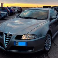 Alfa Romeo GT distinctive jtd