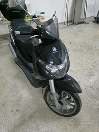 Beverly 125cc nero